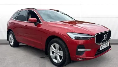 Usado Volvo XC60 Momentum 197 CV (144 kW) 2021 Rojo SUV