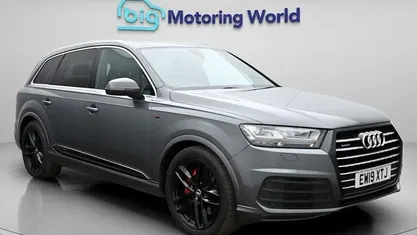 Used Audi Q7 S-Line 286 HP (210 kW) 2019 Grey SUV