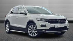 Pure white Used 2021 VW T-Roc SEL SUV | £20,395 (Fair price)