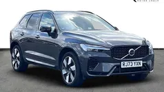 Platinum grey Used 2023 Volvo XC60 Plus SUV | £36,990 (Fair price)