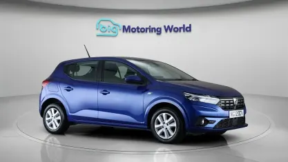 Used Dacia Sandero Comfort 91 HP (66 kW) 2022 Blue Hatchback