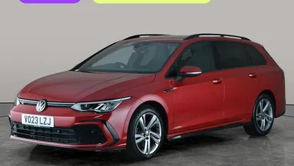 Used VW Golf VIII R-line 150 HP (110 kW) 2023 Red Estate