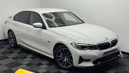 Used BMW 330e Sport Line 292 HP (214 kW) 2022 White Sedan