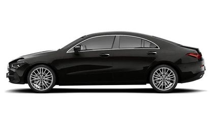 Begagnad Mercedes CLA200 AMG Line Premium Plus 163 HK (119 kW) 2022 Sedan
