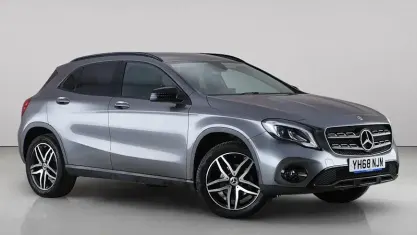 Used Mercedes GLA180 Urban 122 HP (89 kW) 2020 SUV