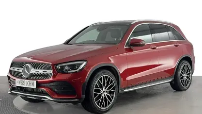 Used Mercedes GLC300 AMG Line Premium Plus 258 HP (189 kW) 2019 Red SUV