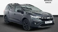 Grey Used 2023 Dacia Jogger Extreme MPV | £15,400 (Fair price)