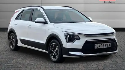 Used 2025 Kia Niro SUV | £22,824 (Fair price)