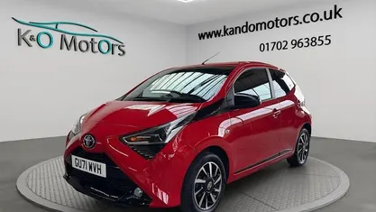 Used Toyota Aygo Trend 72 HP (52 kW) 2021 Red Hatchback