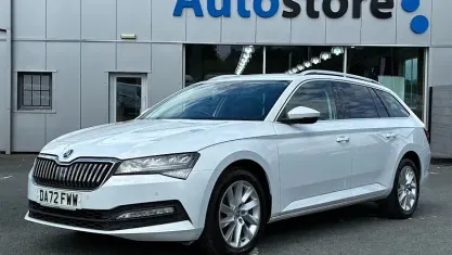 Used Skoda Superb SE Technology 150 HP (110 kW) 2023 Estate