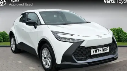 Nuova Toyota C-HR 140 CV (102 kW) 2026 Bianco SUV