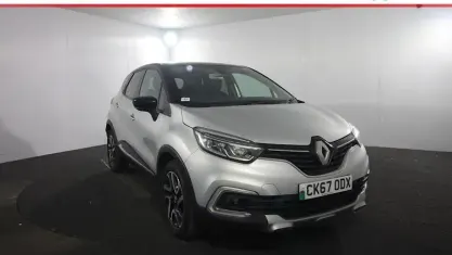 Used Renault Captur Dynamique 90 HP (66 kW) 2017 Silver SUV