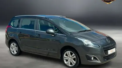 Used Peugeot 5008 Active 120 HP (88 kW) 2016 Grey MPV