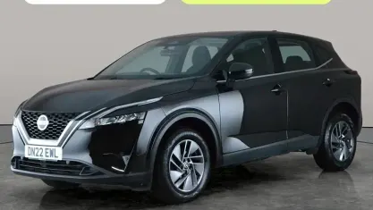 Used Nissan Qashqai Acenta Premium 140 HP (102 kW) 2022 Black SUV