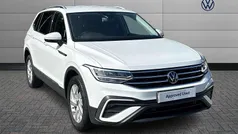 White Used 2022 VW Tiguan Allspace Life SUV | £23,290 (Fair price)