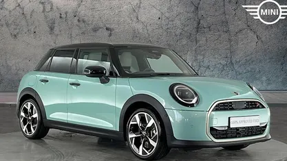 Used Mini Cooper Exclusive 150 kW (204 HP) 2026 Hatchback