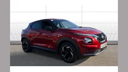 Used Nissan Juke N-Connecta 114 HP (83 kW) 2023 Red SUV