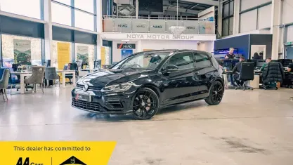 Used VW Golf VII R 310 HP (228 kW) 2018 Hatchback