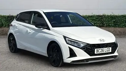 New Hyundai i20 Blackline 90 HP (66 kW) 2026 Pearl  dragon red Hatchback
