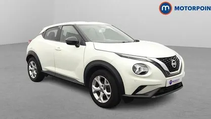 Used Nissan Juke N-Connecta 117 HP (86 kW) 2020 White SUV