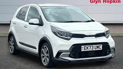 Used Kia Picanto X-Line 67 HP (49 kW) 2023 White Hatchback