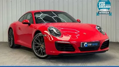 Begagnad Porsche 911 370 HK (272 kW) 2017 Sportkupé