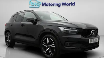 Used Volvo XC40 R-Design 211 HP (155 kW) 2021 SUV
