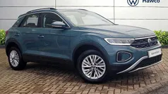 Blue Used 2022 VW T-Roc Life SUV | £17,995 (Fair price)