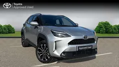 Used 2025 Toyota Yaris Cross Design SUV | £23,508 (Fair price)