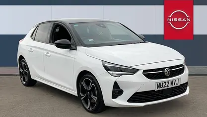 Used Vauxhall Corsa Edition 101 HP (74 kW) 2022 White Hatchback