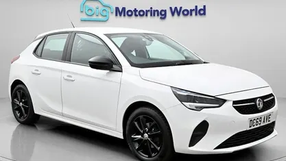 Used Vauxhall Corsa 75 HP (55 kW) 2020 White Hatchback