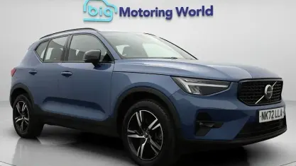 Usado Volvo XC40 Plus 163 HP (119 kW) 2025 SUV