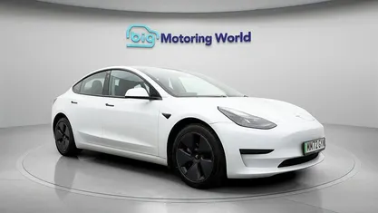 Used Tesla Model 3 RWD 222 kW (302 HP) 2022 White Sedan