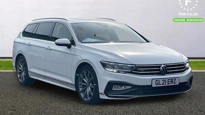 Begagnad VW Passat R-line 150 HK (110 kW) 2023 Kombi