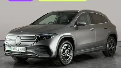 Usado Mercedes EQA300 AMG line 167 kW (228 CV) 2022 Gris SUV