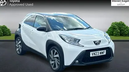 Used Toyota Aygo X 72 HP (52 kW) 2023 White SUV
