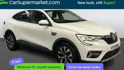 Begagnad Renault Arkana Iconic 140 HK (102 kW) 2022 SUV
