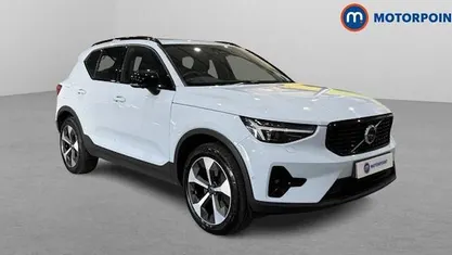 Blue Used 2023 Volvo XC40 Ultimate SUV | £29,149 (Fair price)
