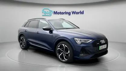 Used Audi e-tron Black Edition 300 kW (408 HP) 2022 Blue SUV