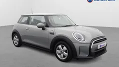 Used 2022 Mini Cooper Classic Hatchback | £17,299 (Fair price)