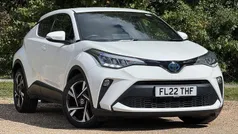 Pure white Used 2022 Toyota C-HR Design SUV | £18,680 (Fair price)