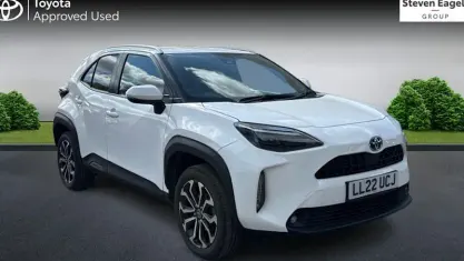 Used Toyota Yaris Cross Design 116 HP (85 kW) 2022 White SUV