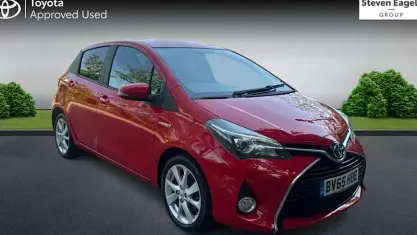 Used Toyota Yaris Sport 101 HP (74 kW) 2015 Hatchback
