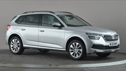 Używany Skoda Kamiq SE Drive 95 KM (69 kW) 2023 Srebrny SUV
