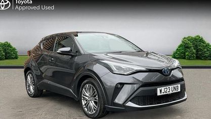Begagnad Toyota C-HR 122 HK (89 kW) 2023 Grå SUV