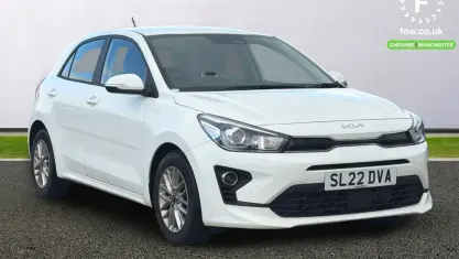 Used Kia Rio Advance 101 HP (74 kW) 2022 White Hatchback