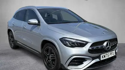 Used Mercedes GLA200 AMG line 163 HP (119 kW) 2025 Silver SUV