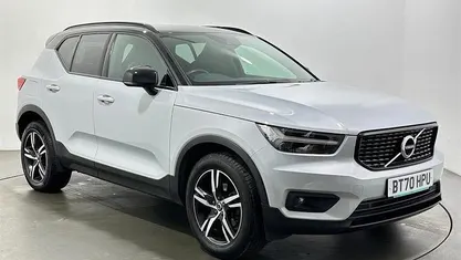 Used Volvo XC40 R-Design 163 HP (119 kW) 2020 Silver SUV