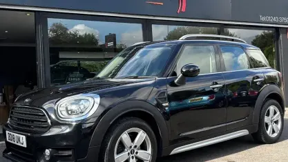 Used Mini Cooper Countryman 150 HP (110 kW) 2018 Black SUV