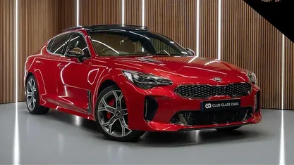 Red Used 2019 Kia Stinger Hatchback | £26,495 (Fair price)